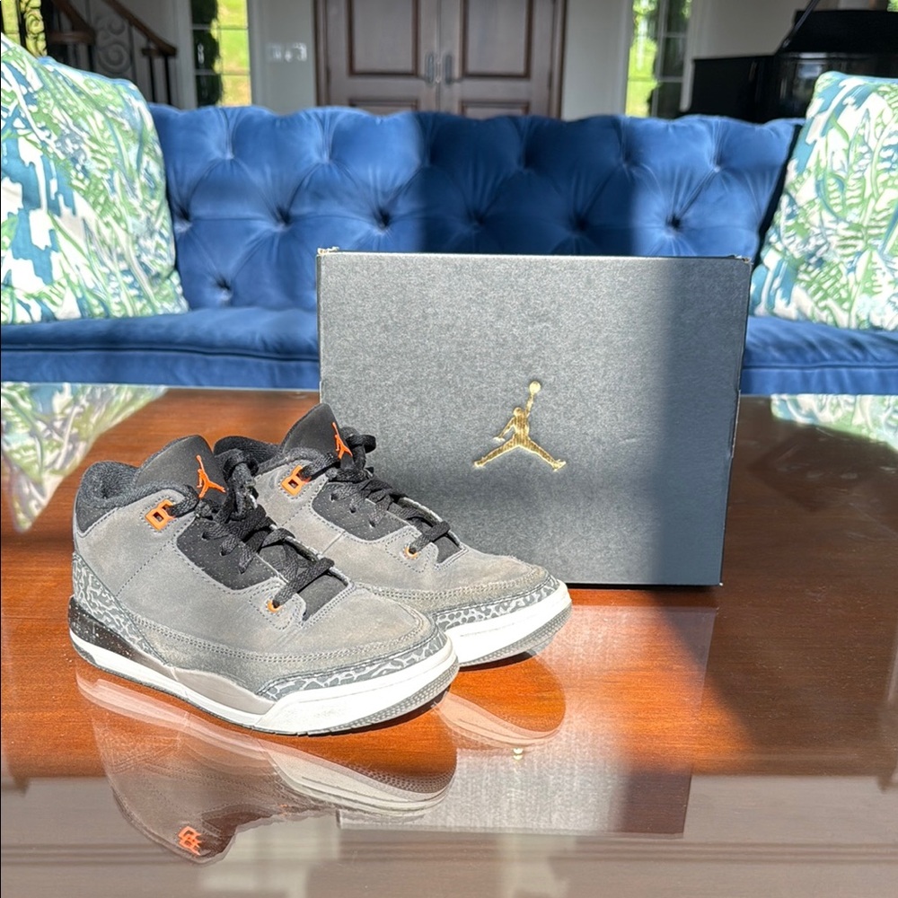 Jordan Black and Gray Sneakers with Suede Accents